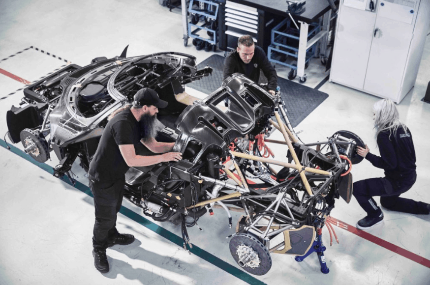 Koenigsegg-engine